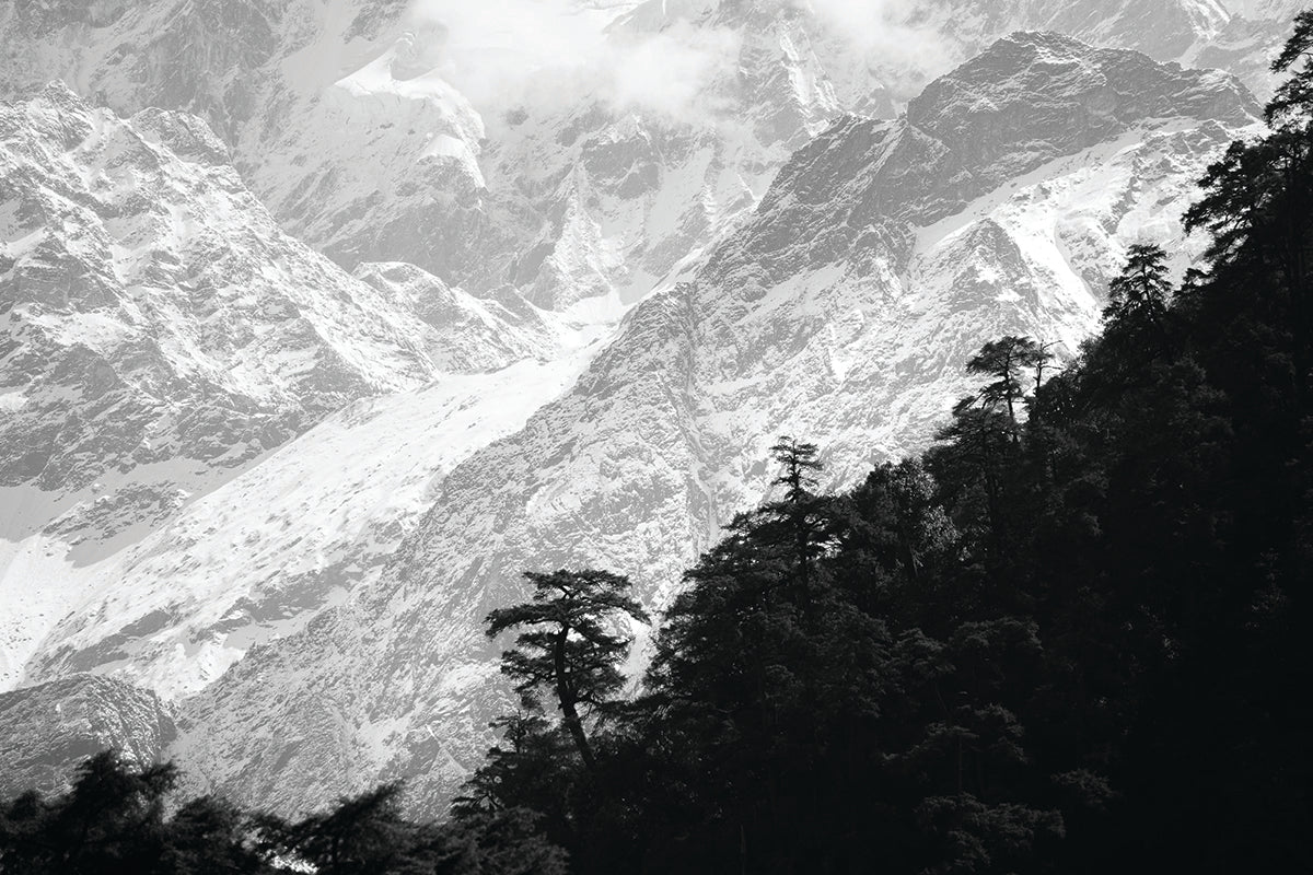Trekking the Annapurna Circuit by Spencer Cox